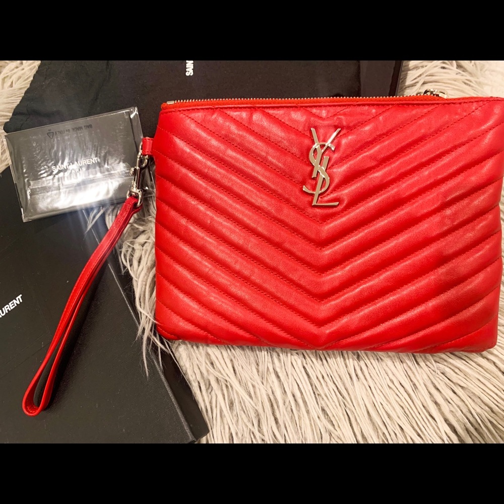 Saint Laurent Red Quilted Clutch Wrislet - Picture 8 of 8
